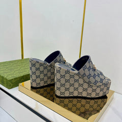 GG WEDGE SLIDES 110 IN GREY FABRIC WITH GOLD HARDWARE