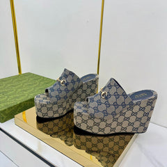 GG WEDGE SLIDES 110 IN GREY FABRIC WITH GOLD HARDWARE