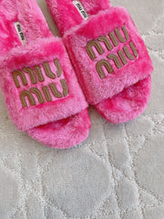 RABBIT FUR SLIPPERS MAGENTA PINK WITH EMBROIDED LOGO