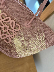 LOE SMALL ANAGRAM BASKET 28 BAG IN TURKISH ROSE IRACA PALM AND CALFSKIN
