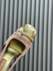 HIGH SLINGBACKS IN LIGHT PINK SUEDE AND GOLDEN LAMBSKIN