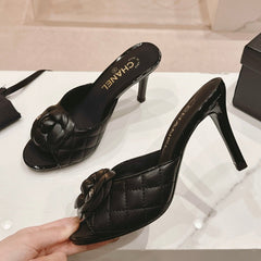 Double C New Camellia High Heel Black