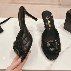 Double C New Camellia High Heel Black