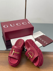 HIGH 5.5 CM WEDGE SANDALS IN RED CALFSKIN AND FABRIC