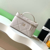 CHANEL 25S VANITY BAG 19.5 CM IN LIGHT BEIGE LAMBSKIN