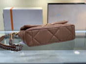 19 FLAP BAG 26 BROWN GOATSKIN