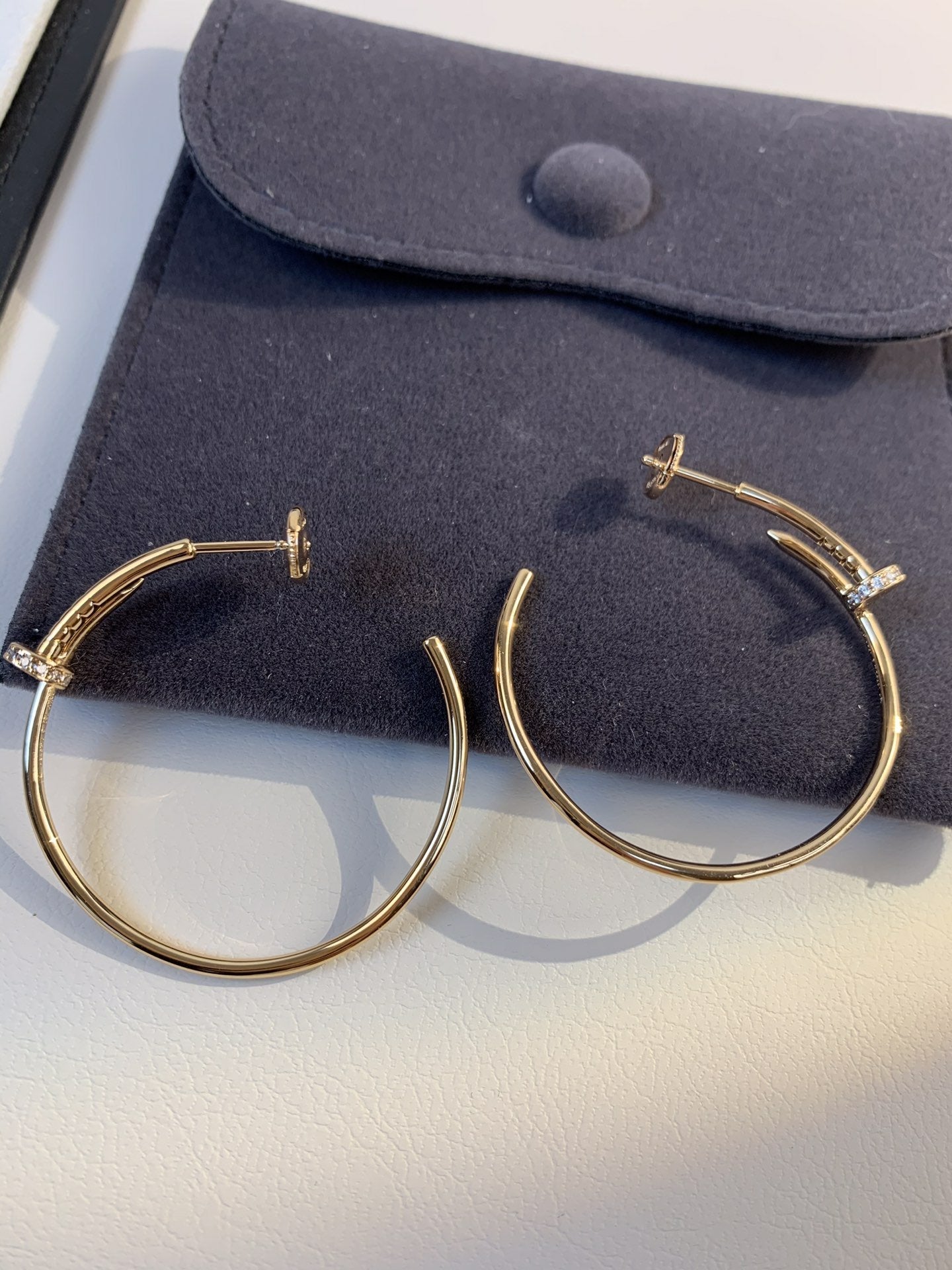 JUSTE EARRINGS 1.8MM DIAMONDS