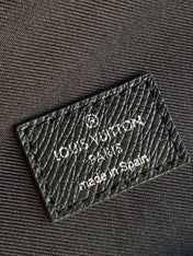 DISCOVERY BACKPACK 40 IN BLACK MONOGRAM CANVAS