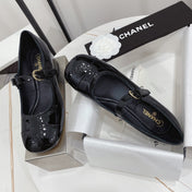 CC MARY JANE BLOCK HEEL GLOSSY BLACK SHEEPSKIN