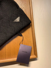 BEANIE HAT IN BLACK WOOL AND RABBIT FUR 361438