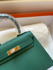 KELLY MINI 20 BAG IN DARK GREEN CALFSKIN WITH GOLD HARDWARE (MADE-TO-ODER)