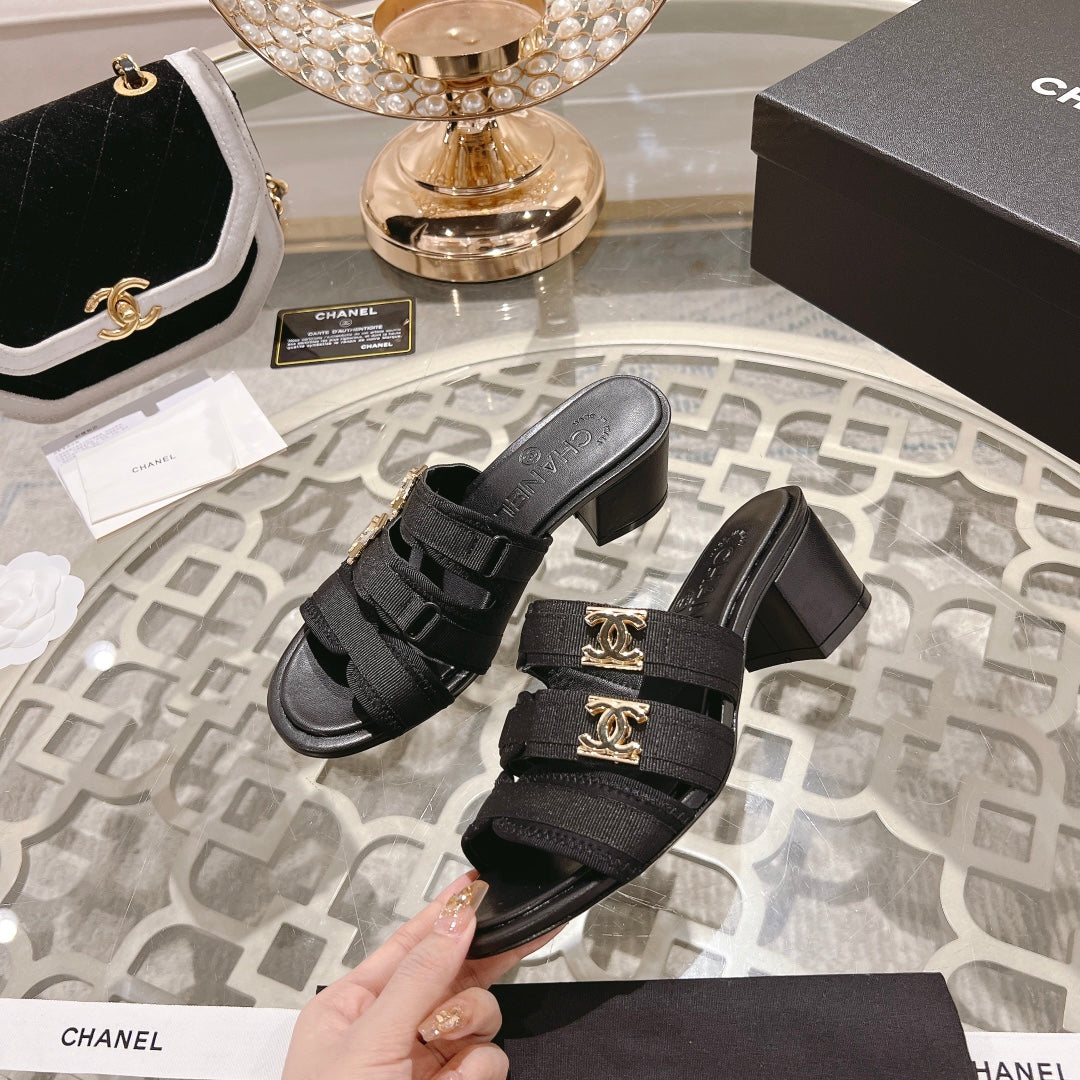 Double C  Xiaoxiang Chain Fabric Head Chunky High Heel Black Lambskin
