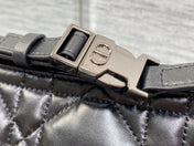 TRAVEL NOMAD POUCH 22 IN BLACK MACROCANNAGE LAMBSKIN