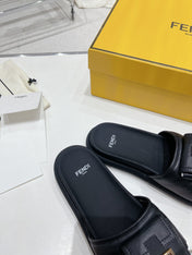 FENDI BAGUETTE SLIPPERS IN BLACK LAMBSKIN WITH GOLD HARDWARE