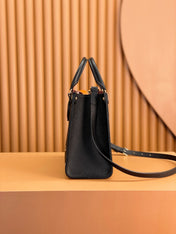 ONTHEGO TOTE 25 IN BLACK AND CREAM MONOGRAM EMPREINTE