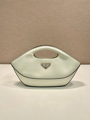 DUMPLING BAG 30 IN WHTE CALFSKIN