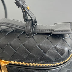 BANG BANG 22 VANITY CASE IN BLACK CALFSKIN