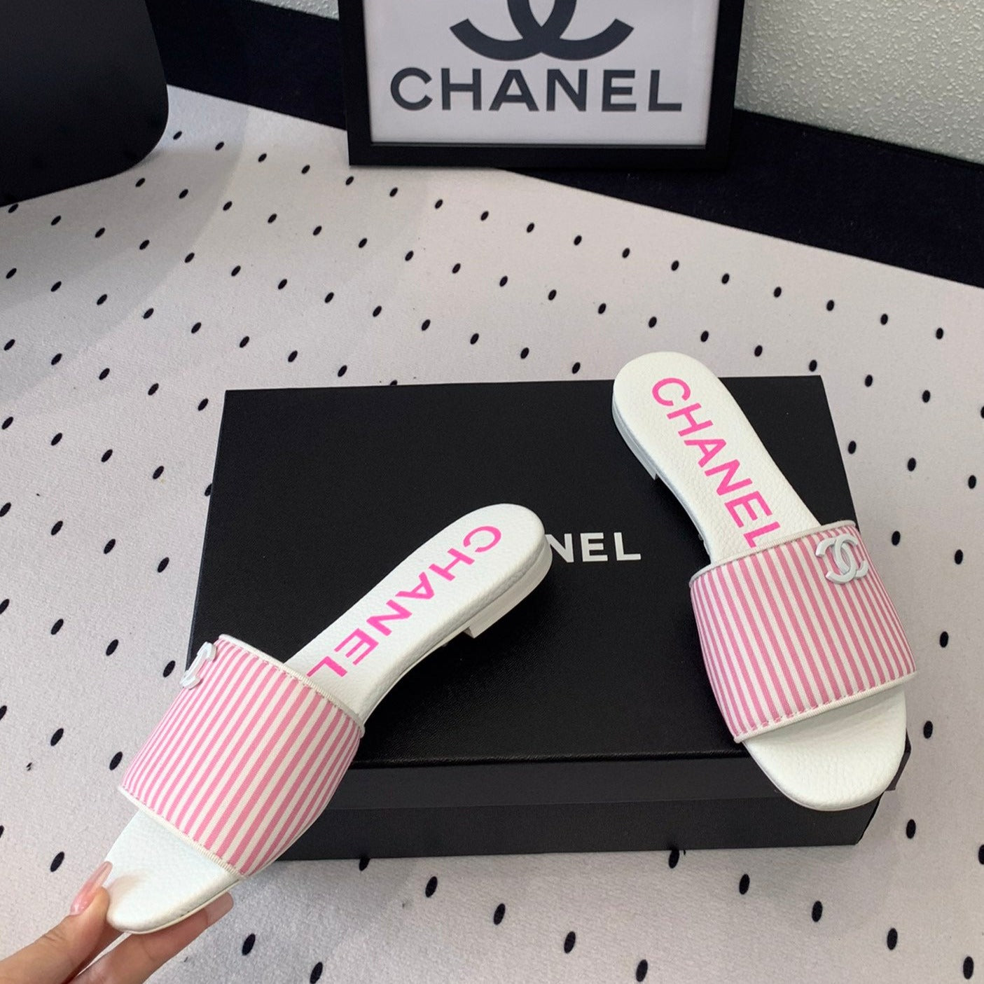 MULES pink LAMBSKIN