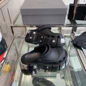 HARDCROCS MULES IN BLACK RUBBER