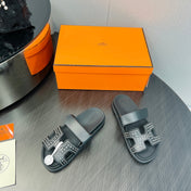 CHYPRE SANDAL BLACK CALFSKIN STYLIZED