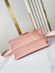 DAUPHINE MM 25 IN LIGHT PINK EPI GRAINED CALFSKIN GOLD HARDWARE