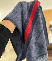 GUCCI 25S SCARF 190 IN WOOL 636372