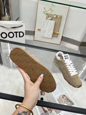 MIUMIU 26S SNEAKERS IN LIGHT BROWN SUEDE