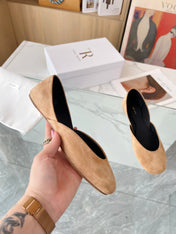 THE ROW 26S ROUND TOE BALLET FLATS IN DARK BEIGE SUEDE