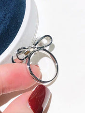 TILDAS BOW DOUBLE KNOT SILVER DIAMOND RING