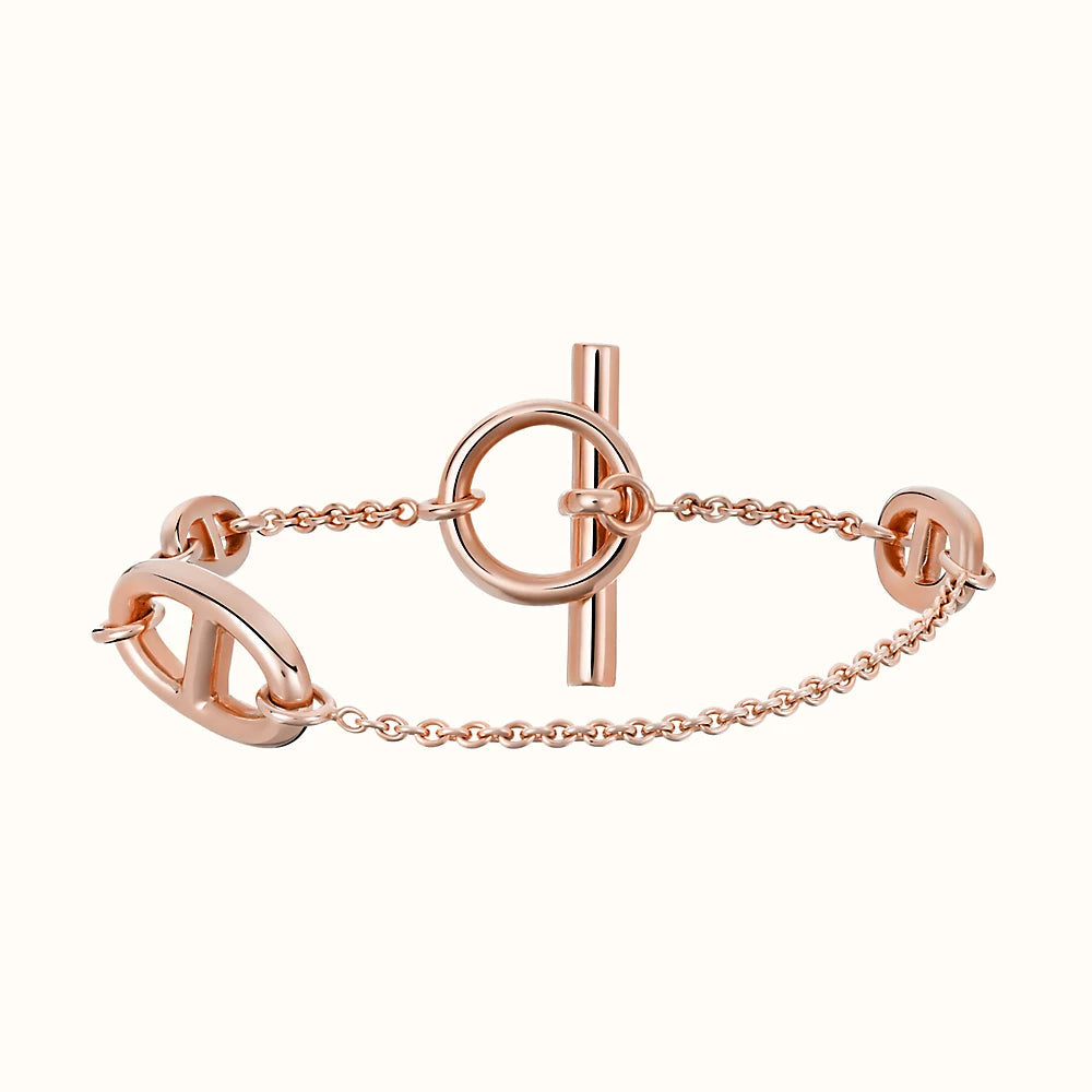 farandole-bracelet-small-model--107570B00-front-1-300-0-1000-1000_b_0bb4b917-91af-48db-a038-9c08d811cae9.jpg