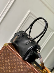 SPEEDY CARGO VIBE 28 IN BLACK LAMBSKIN MONOGRAM LOGO TAG
