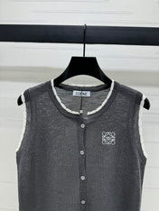 LOEWE 25S ROUND NECK KNITTED VEST WHITE 264068