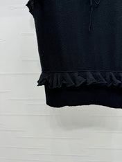 CHANEL SLEEVELESS TOP WITH RUFFLED COLLAR 274888