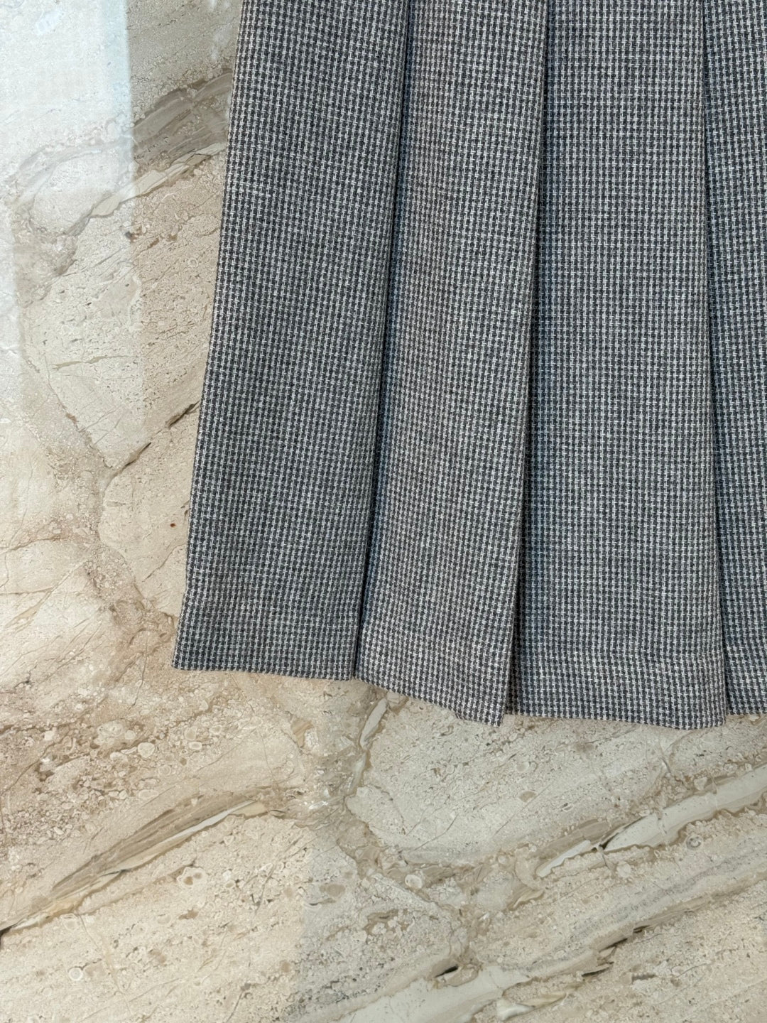 CELINE 25S PLEATED SKIRT 0086