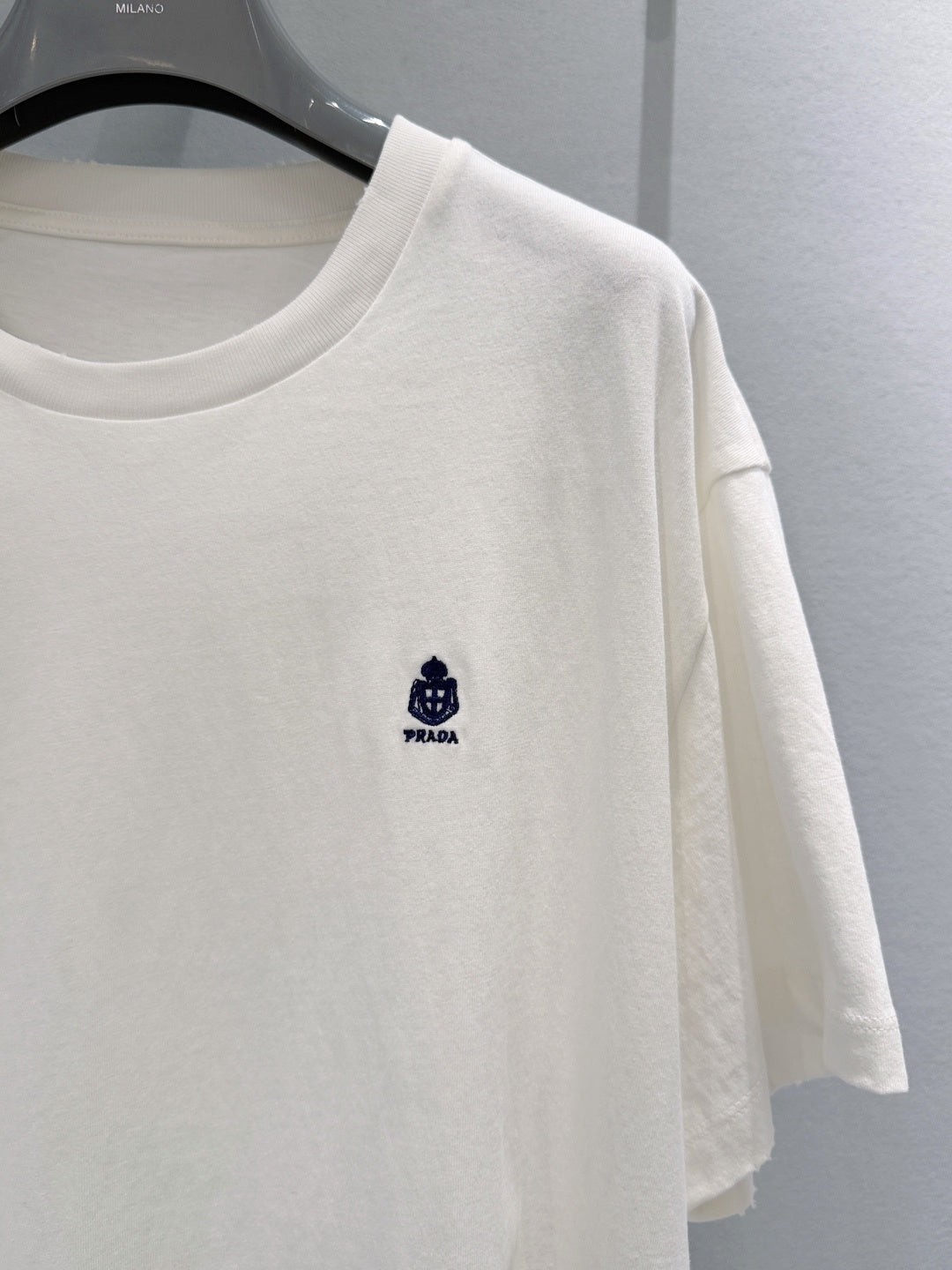 PRADA 26S T-SHIRT STYLE 899