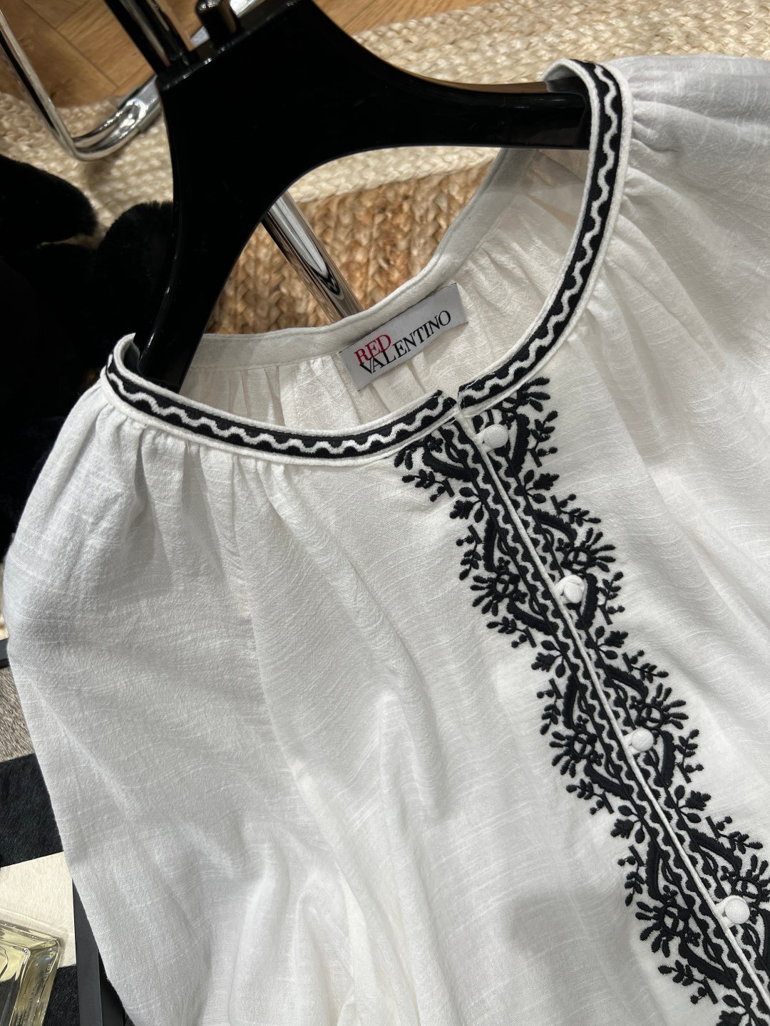 VALENTINO 26S EMBROIDERED SHIRT STYLE 95