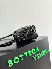 KELIMERO CHA-CHA CLUTCH 28.5 IN BLACK LAMBSKIN