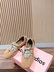 DIOR 26S LOW TOP SNEAKERS IN BEIGE SUEDE WITH LIGHT GREY LACES