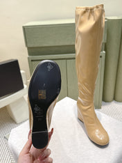CHANEL 25S KNEE-HIGH BOOTS 60MM IN BEIGE PATENT CALFSKIN WEDGE HEELS