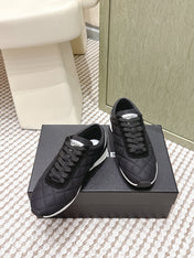 CHANEL 25S SNEAKERS IN BLACK CALFSKIN AND SUEDE