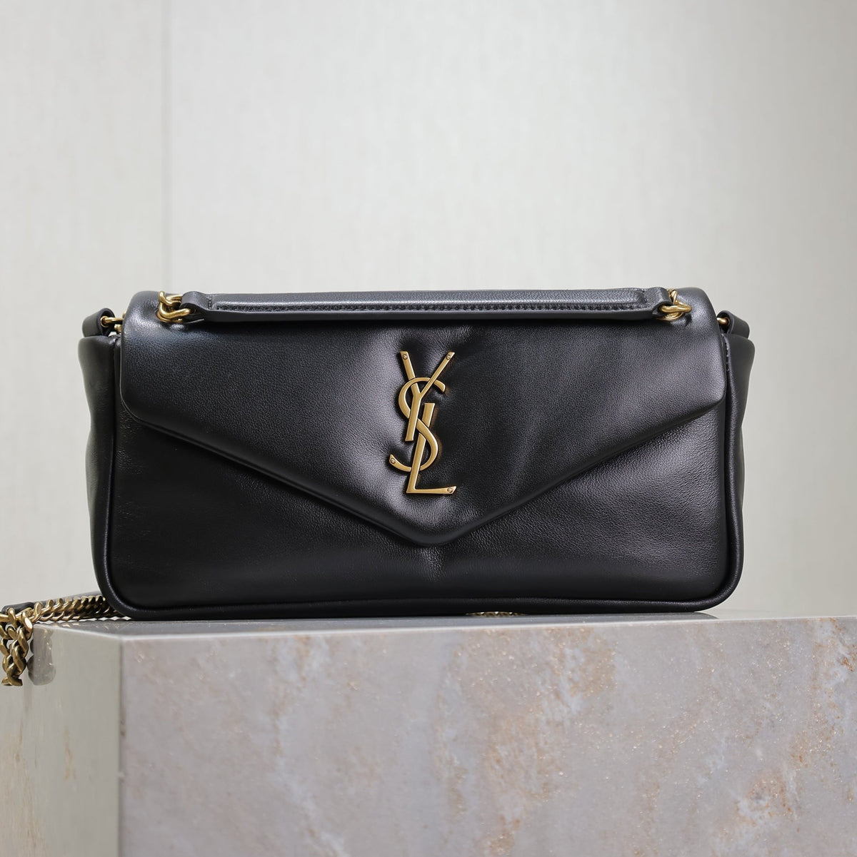 YSL 25S CALYPSO HANDBAG 26 IN BLACK LAMBSKIN GOLD HARDWARE