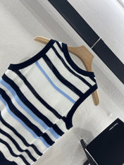 CHANEL STRIPED SLEEVELESS KNIT TOP 263401