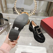 VIV' RANGERS LOAFERS IN BLACK PATENT CALFSKIN GOLD BUCKLE