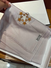 CHANEL 25S SCARF 200 IN CASHMERE WOOL 701966