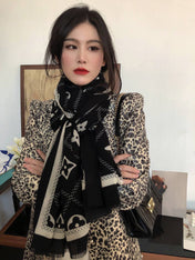 LV SCARF 200 CM IN CASHMERE 738534