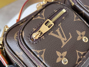 LV 25S UTILITY CROSSBODY HANDBAG 18 IN BROWN MONOGRAM CANVAS GOLD HARDWARE