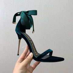ANKLE SANDAL 10 CM IN GREEN FOREST VELVET AND SILK