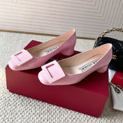U LOOK BALLERINAS IN PASTEL PINK GLOSSY CALFSKIN