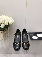 MARY JANE BLACK SUEDE AND LAMBSKIN ATTACH METAL