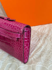 KELLY CUT 31 IN MAGENTA PURPLE SHINNY ALLIGATOR LEATHER WITH SILVER HARDWARE (MADE-TO-ODER)
